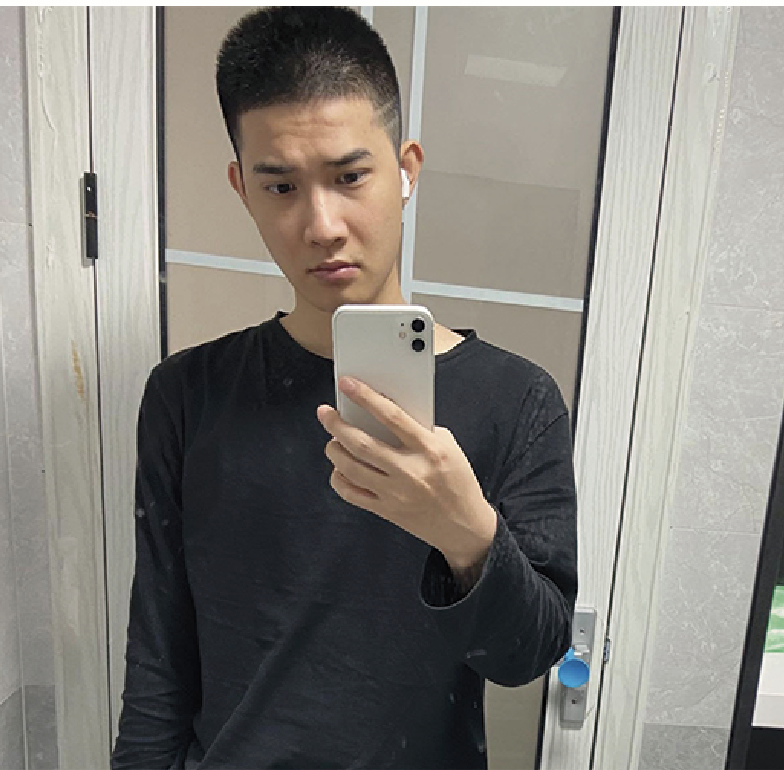 陈*华 平面三维设计 目前薪资：1.3w/月